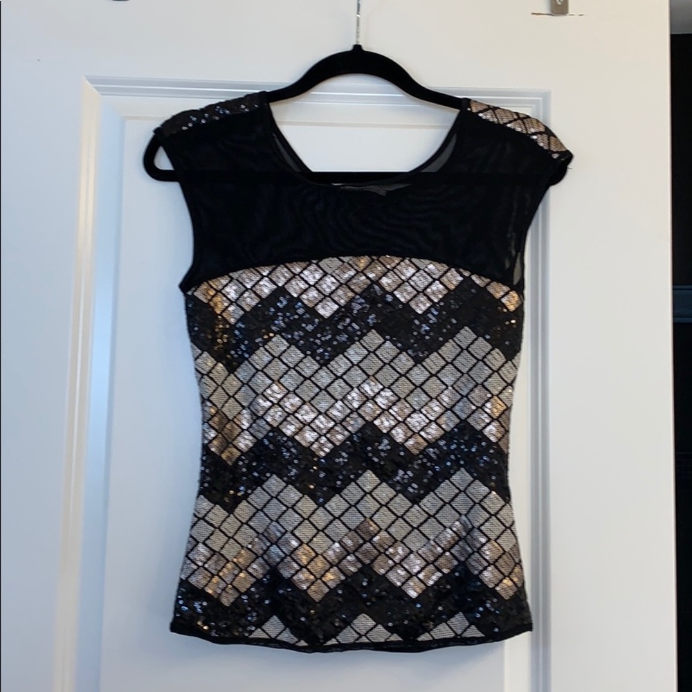 Agaci Black/Gold/Wht Sequined & Mesh Top-Worn Once
